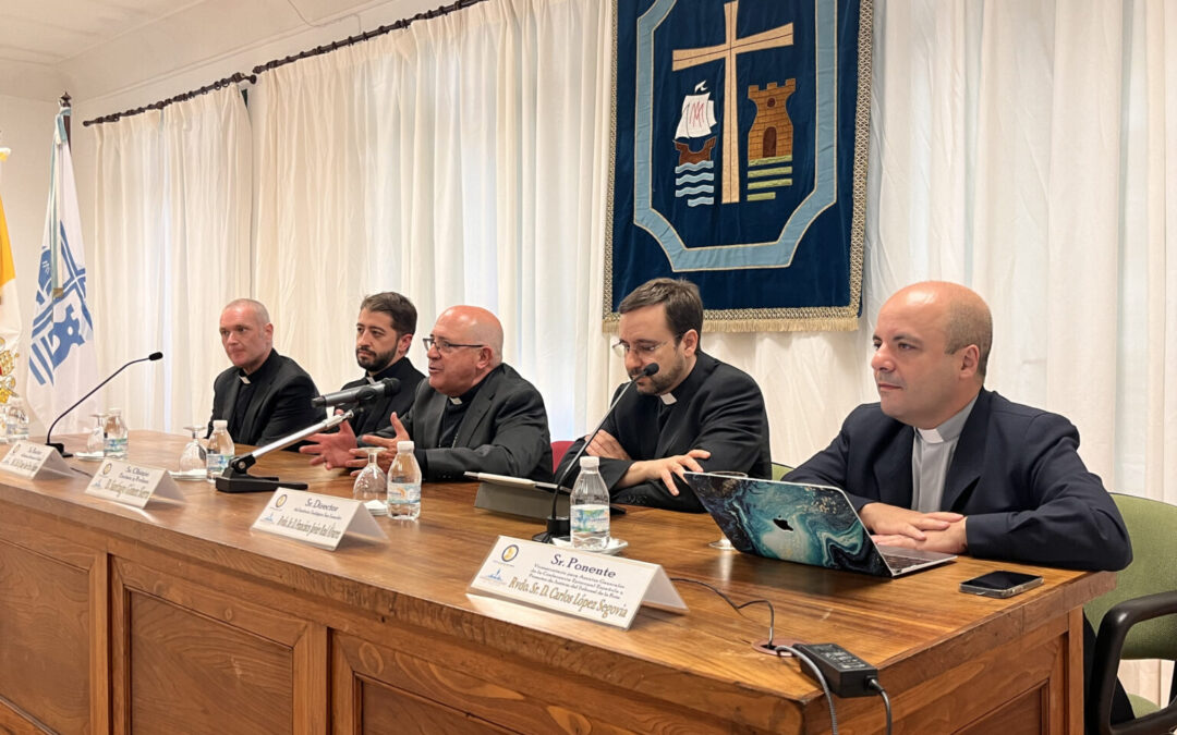 El sacerdote diocesano Carlos López Segovia inaugura el curso académico del Seminario e Instituto Teológico de la Diócesis de Huelva