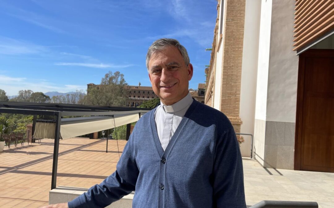El sacerdote diocesano Eugenio Romero entrevistado por la Diócesis de Málaga con motivo del encuentro de Delegados Diocesanos para el Clero de Andalucía
