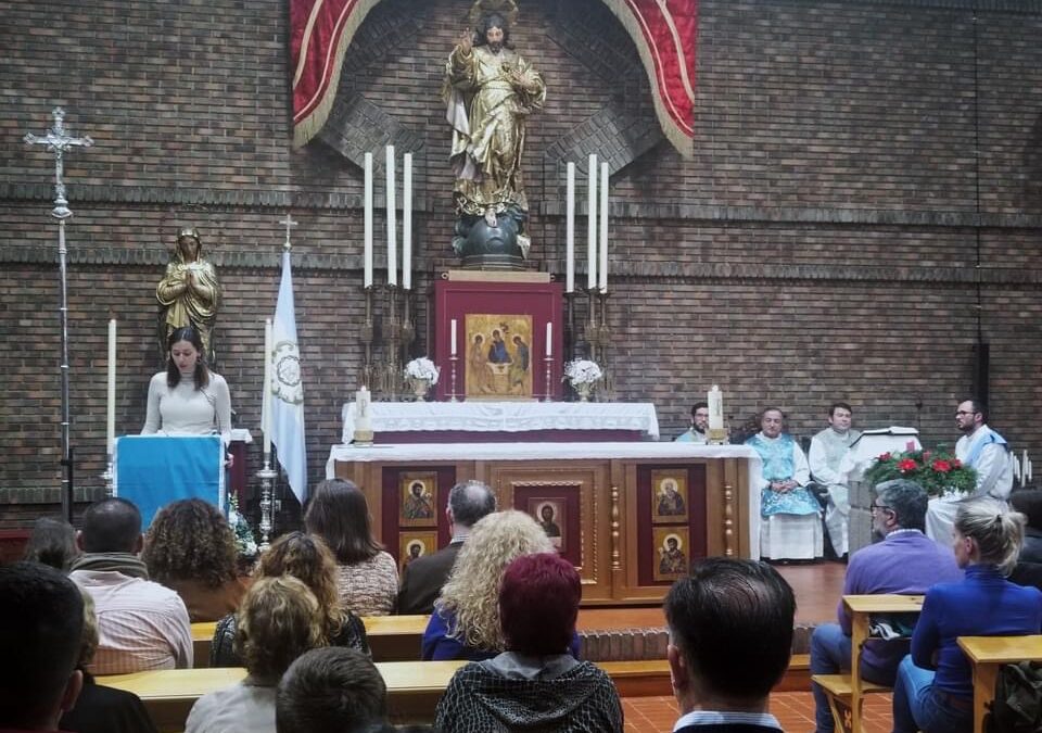 La Pastoral Juvenil vive la Vigilia de la Inmaculada Concepción