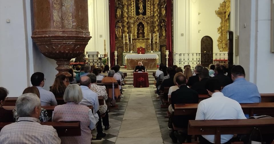 Formación sobre Iniciación Cristiana de Monseñor Rico Pavés en las diferentes zonas de la Diócesis