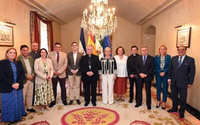 El Obispo de Asidonia-Jerez es recibido por la alcaldesa de Jerez para avanzar en la colaboración entre ambas instituciones